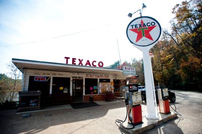 11-1-10 Cleveland Tourism.
Webb Brothers, Reliance, Tn.